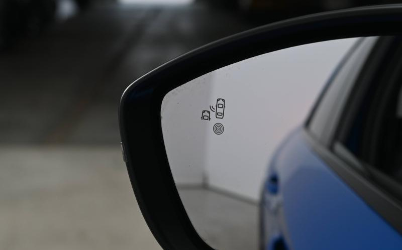 PEUGEOT 208 PEUGEOT 208