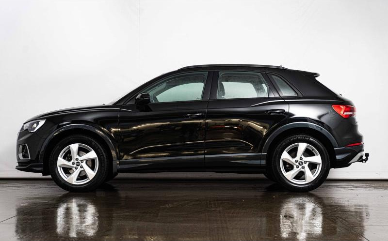 AUDI Q3 AUDI Q3