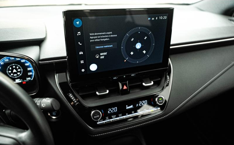 TOYOTA Corolla Touring Spt