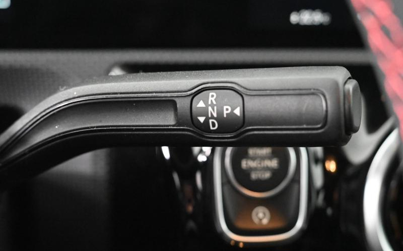 MERCEDES-BENZ CLA Shooting Brake