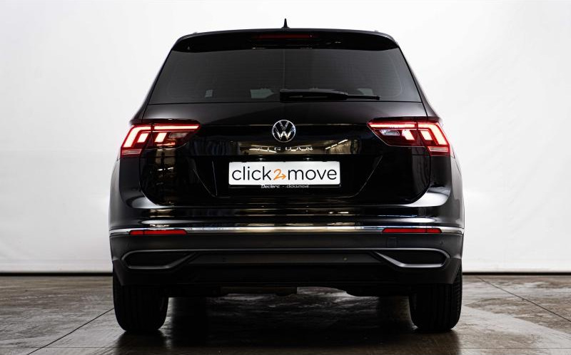 VOLKSWAGEN Tiguan VOLKSWAGEN Tiguan