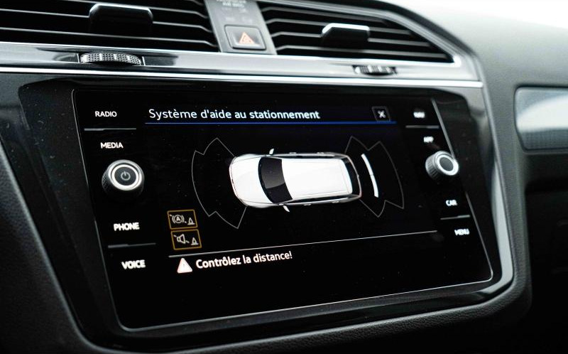 VOLKSWAGEN Tiguan VOLKSWAGEN Tiguan