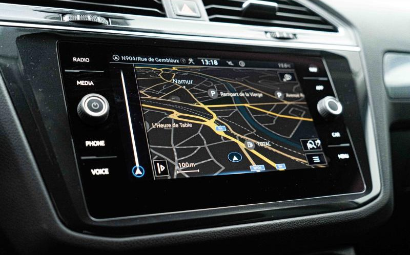 VOLKSWAGEN Tiguan VOLKSWAGEN Tiguan