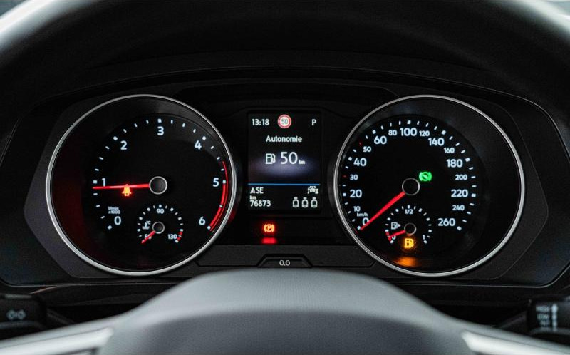 VOLKSWAGEN Tiguan VOLKSWAGEN Tiguan