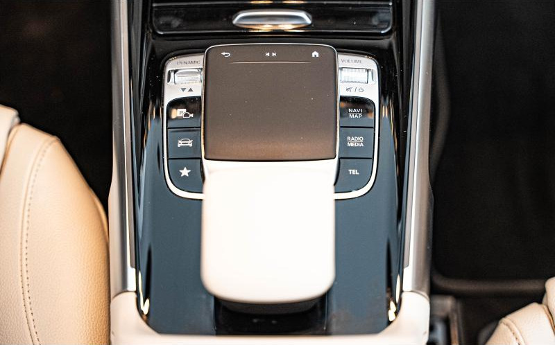 MERCEDES-BENZ GLB MERCEDES-BENZ GLB