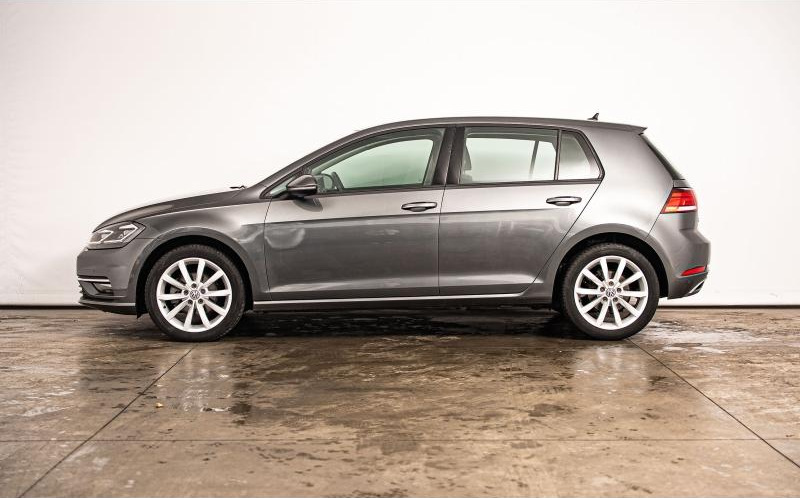 VOLKSWAGEN Golf VOLKSWAGEN Golf
