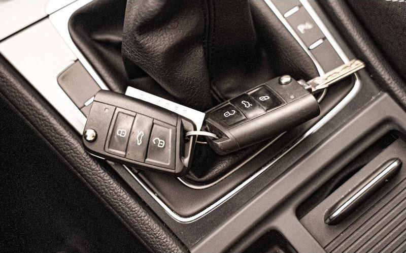 VOLKSWAGEN Golf VOLKSWAGEN Golf