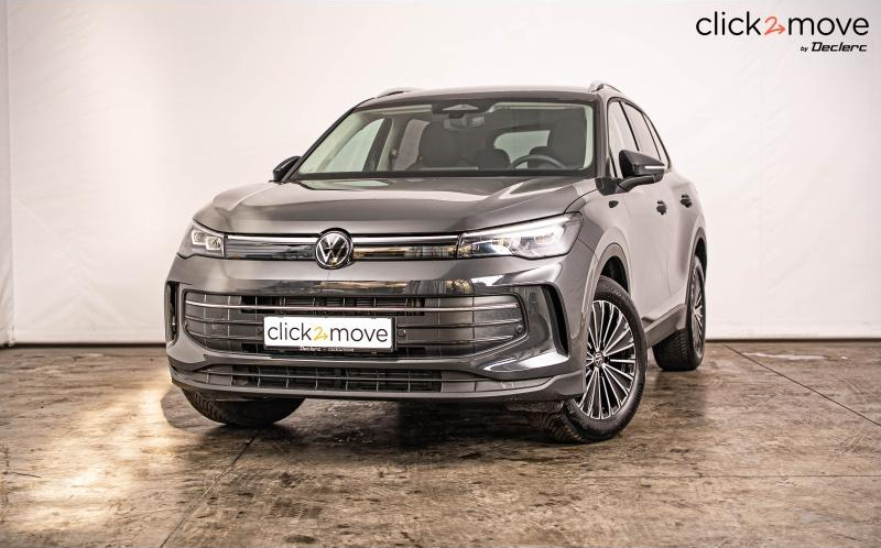 VOLKSWAGEN Tiguan
