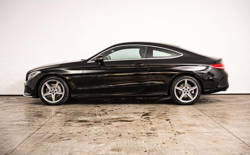 MERCEDES-BENZ Classe C Coupé MERCEDES-BENZ Classe C Coupé
