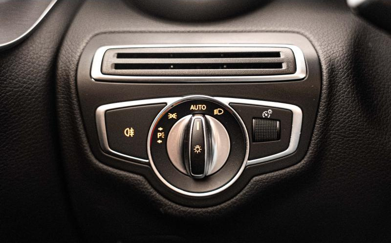 MERCEDES-BENZ Classe C Coupé MERCEDES-BENZ Classe C Coupé