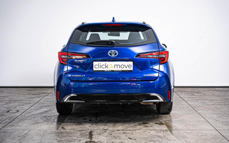 TOYOTA Corolla Touring Spt