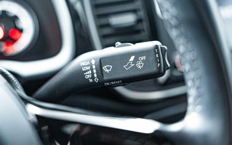 VOLKSWAGEN Coccinelle