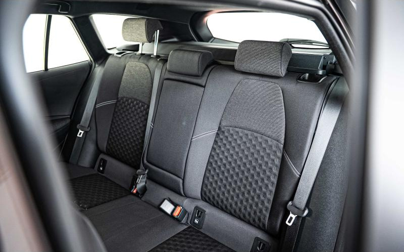 TOYOTA Corolla Touring Spt