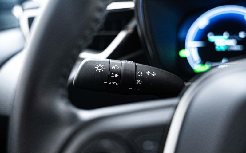 TOYOTA Corolla Touring Spt