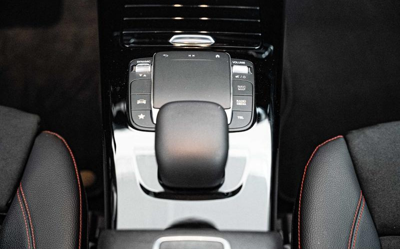 MERCEDES-BENZ Classe A