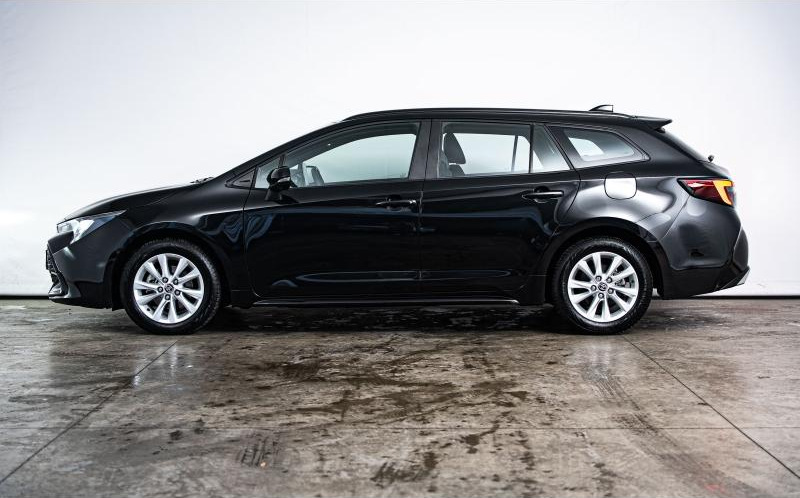 TOYOTA Corolla Touring Spt