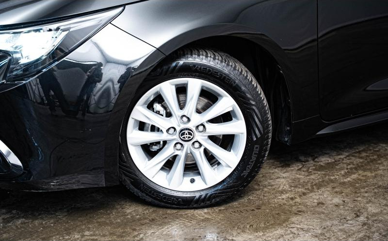 TOYOTA Corolla Touring Spt