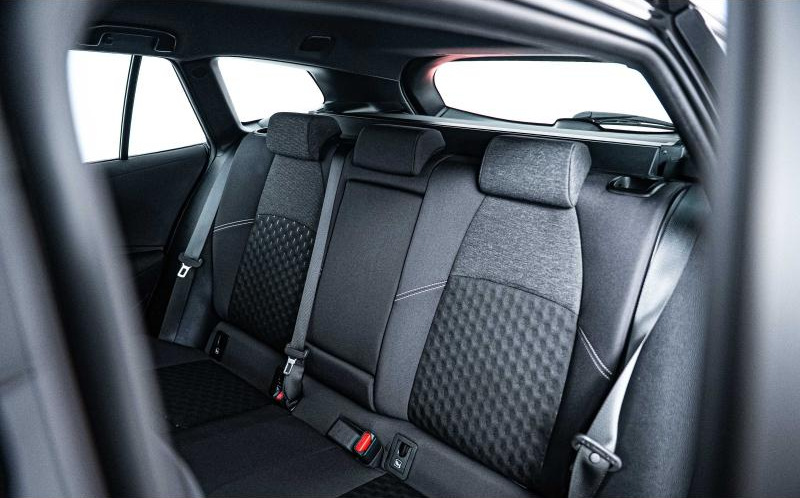 TOYOTA Corolla Touring Spt