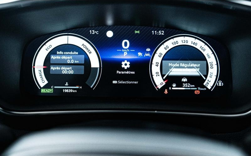 TOYOTA Corolla Touring Spt