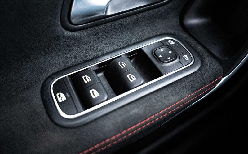 MERCEDES-BENZ Classe A MERCEDES-BENZ Classe A