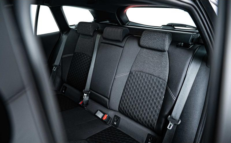 TOYOTA Corolla Touring Spt