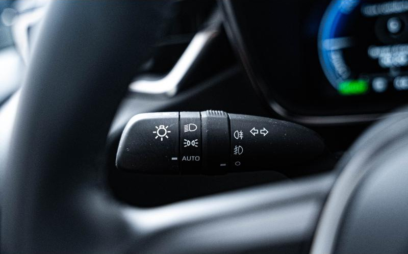 TOYOTA Corolla Touring Spt