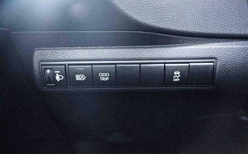 TOYOTA Corolla Touring Spt