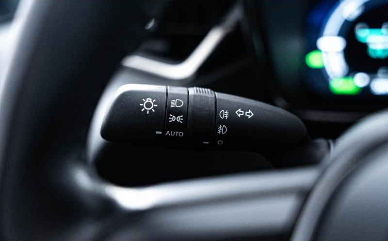 TOYOTA Corolla Touring Spt