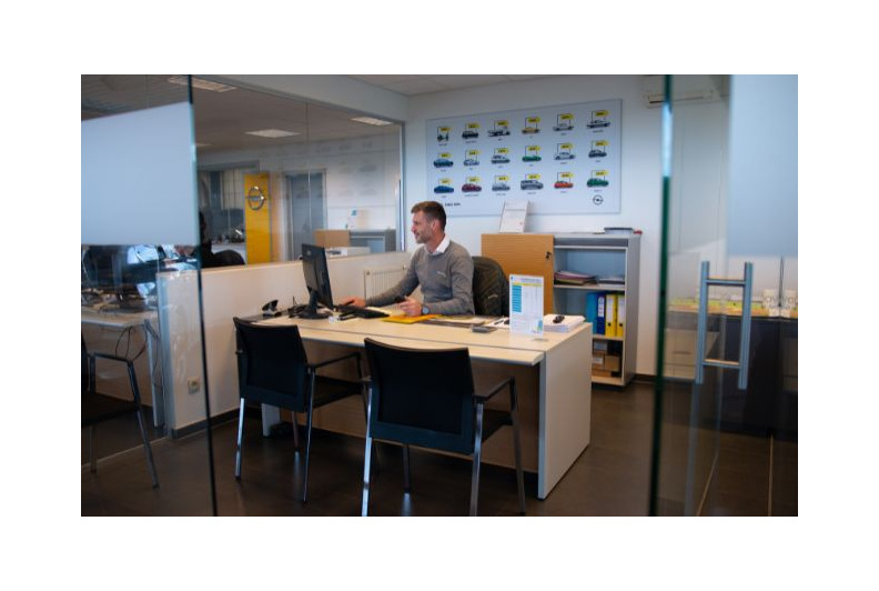 Peut-on réserver une voiture d’occasion dans une concession professionnelle ?