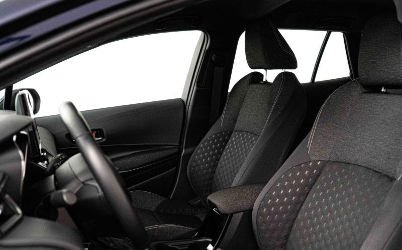 TOYOTA Corolla Touring Spt