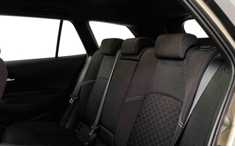 TOYOTA Corolla Touring Spt