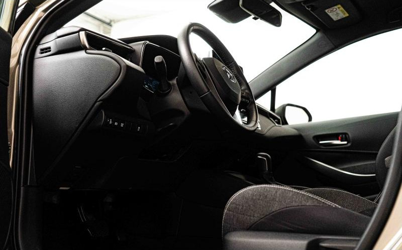 TOYOTA Corolla Touring Spt