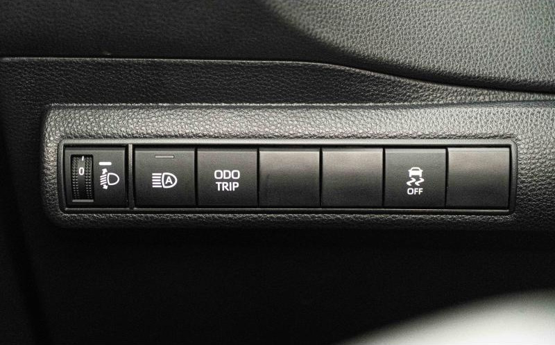 TOYOTA Corolla Touring Spt