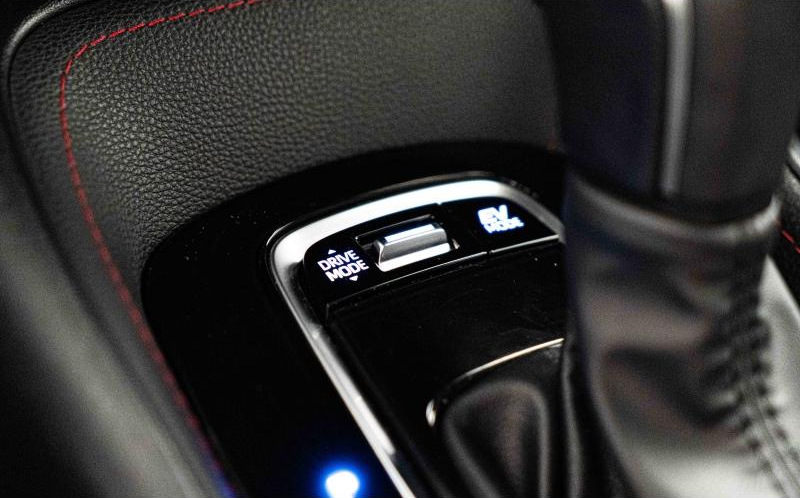 TOYOTA Corolla Touring Spt