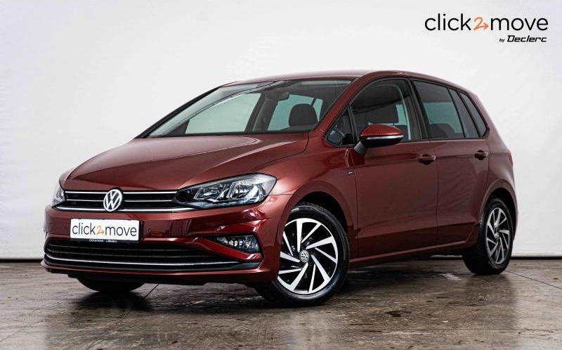 VOLKSWAGEN Golf Sportsvan