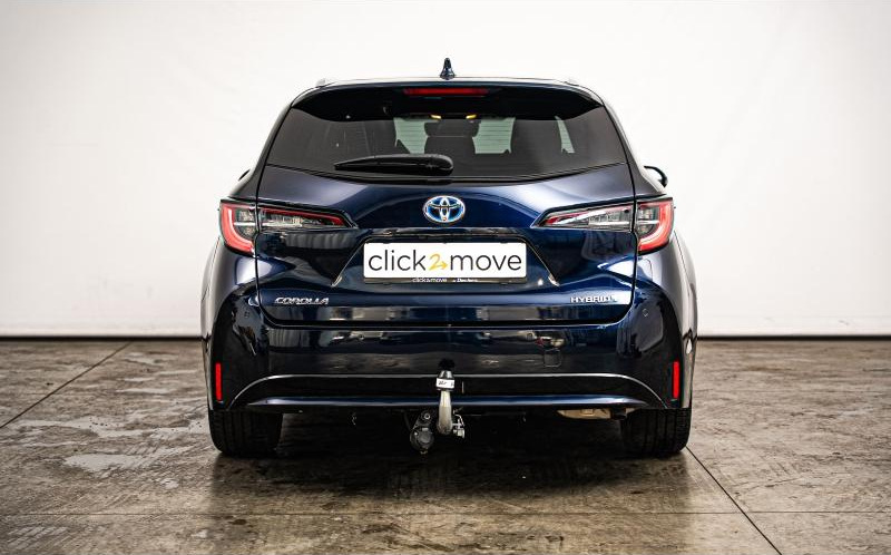 TOYOTA Corolla Touring Spt