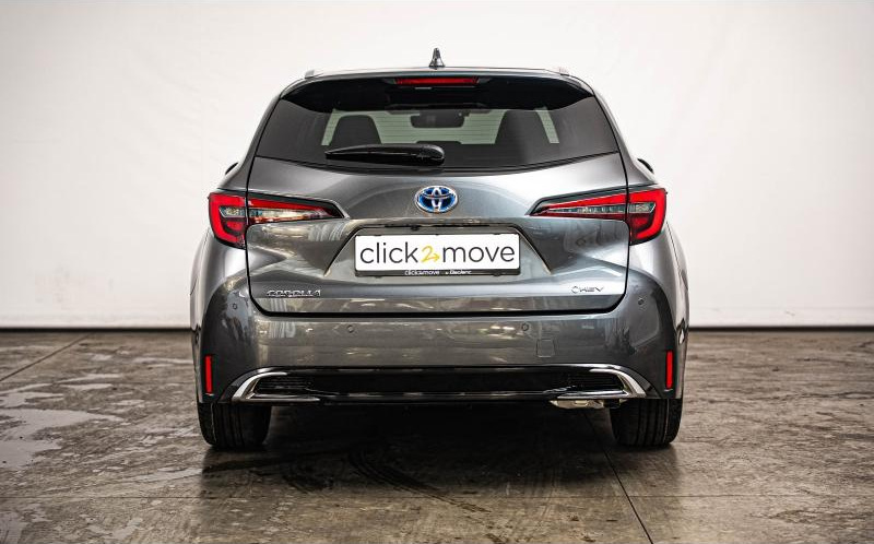 TOYOTA Corolla Touring Spt