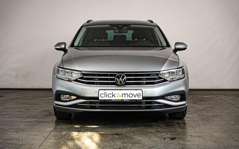 VOLKSWAGEN Passat SW