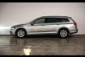 VOLKSWAGEN Passat SW