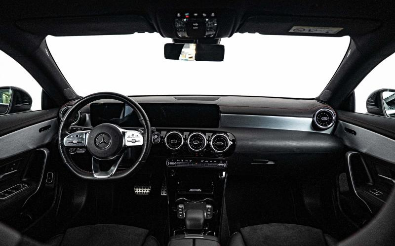 MERCEDES-BENZ CLA Shooting Brake