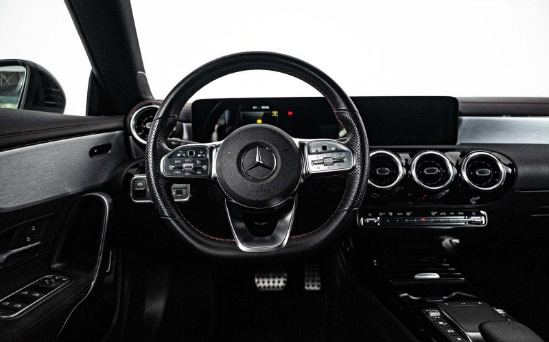 MERCEDES-BENZ CLA Shooting Brake