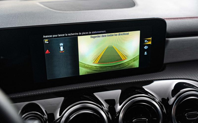 MERCEDES-BENZ CLA Shooting Brake