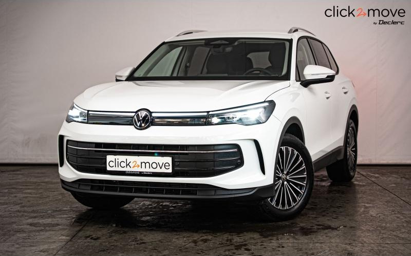 VOLKSWAGEN Tiguan