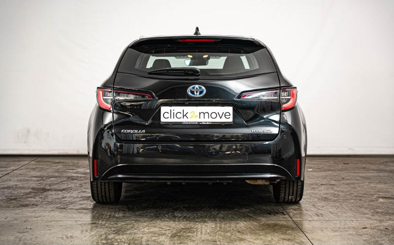 TOYOTA Corolla Touring Spt