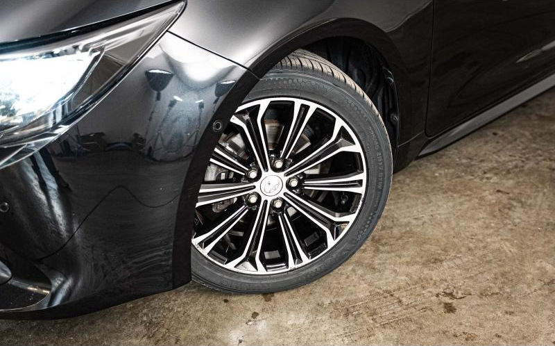 TOYOTA Corolla Touring Spt