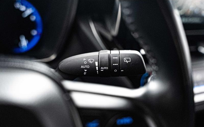 TOYOTA Corolla Touring Spt