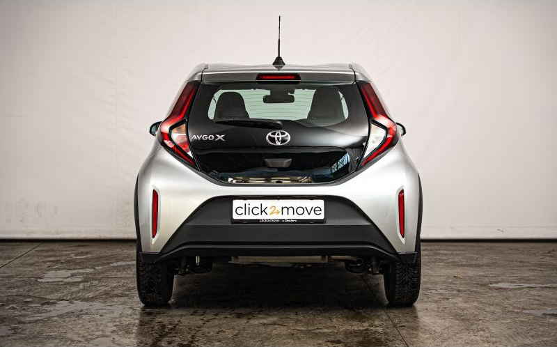 TOYOTA Aygo X