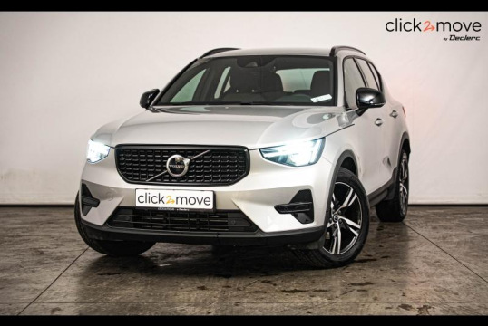 VOLVO XC40 VOLVO XC40
