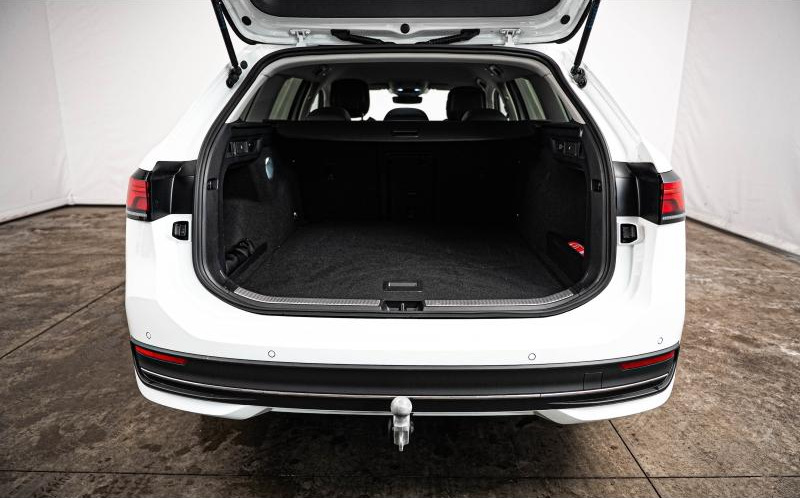 VOLKSWAGEN Passat SW VOLKSWAGEN Passat SW