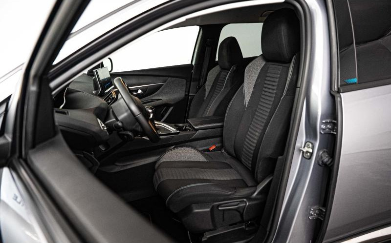 PEUGEOT 5008 PEUGEOT 5008